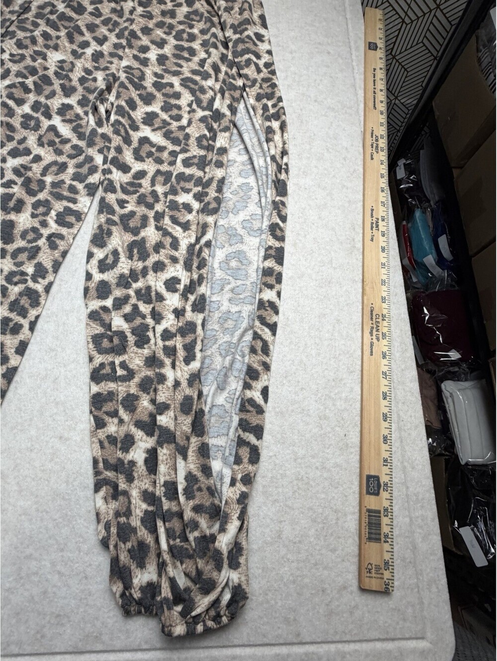 ZENANA OUTFITTERS Leopard Print Knit Harem Joggers NEW IN PACKAGE Size 1X - Picture 11 of 13